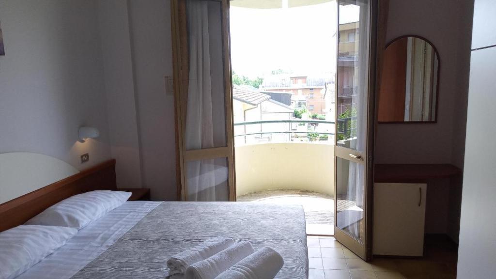 Hotel Meeting Beach Bellaria-Igea Marina Buitenkant foto